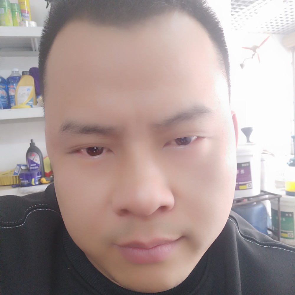 男神boy的照片