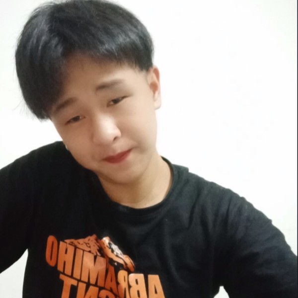单纯踢柠檬的照片