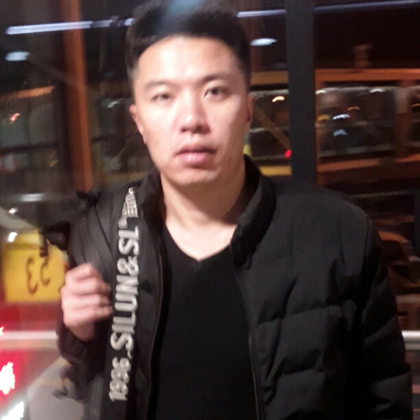 金,刚狼的照片
