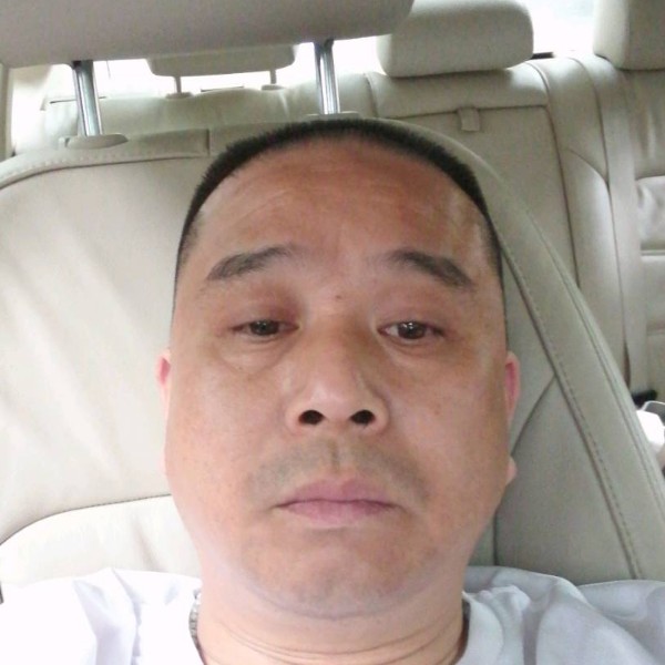 倒霉的小老头的照片