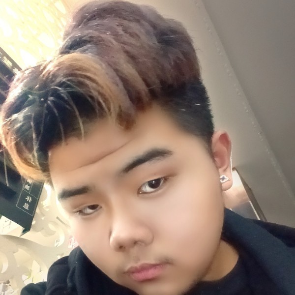 书本给闪闪的照片