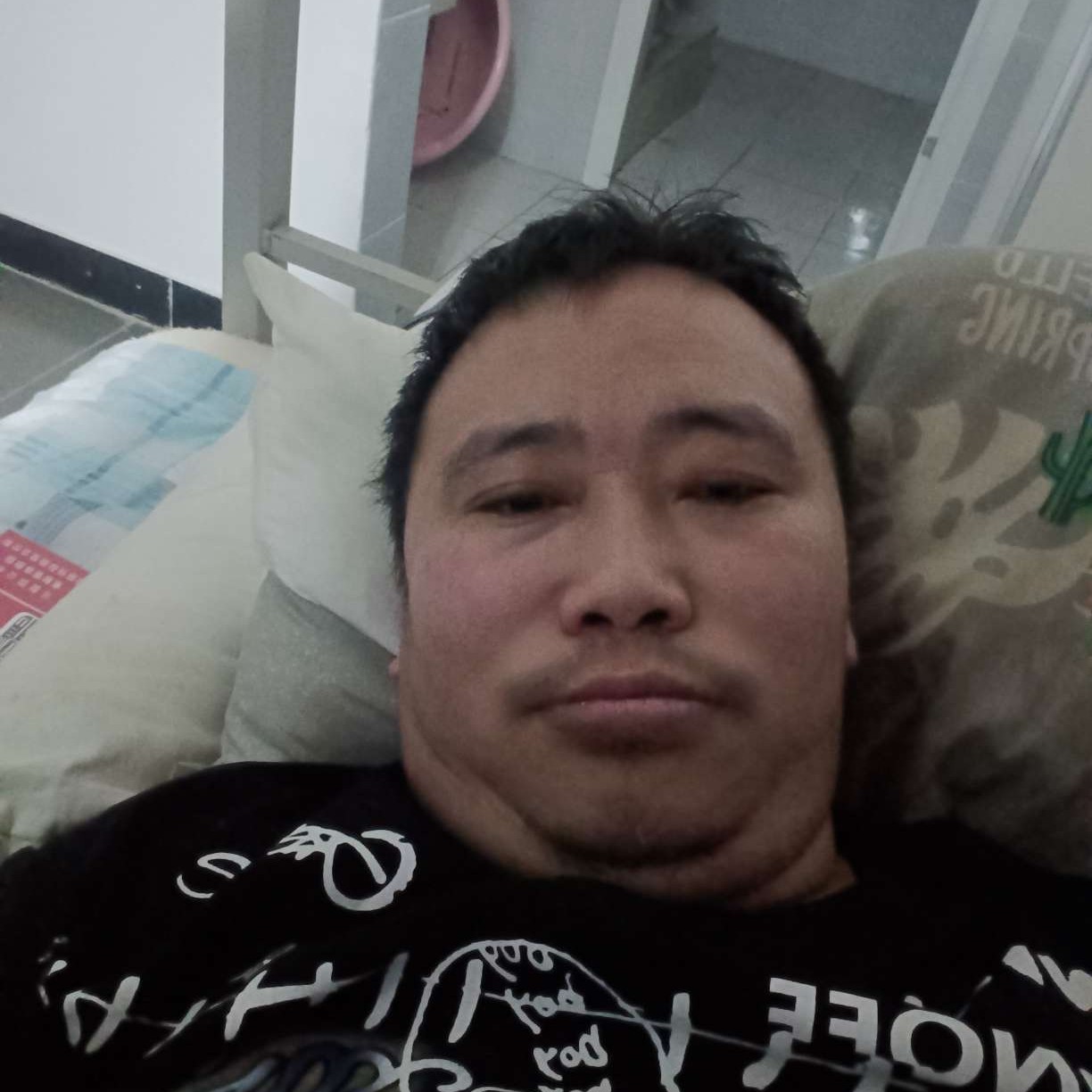 黄光戌的照片