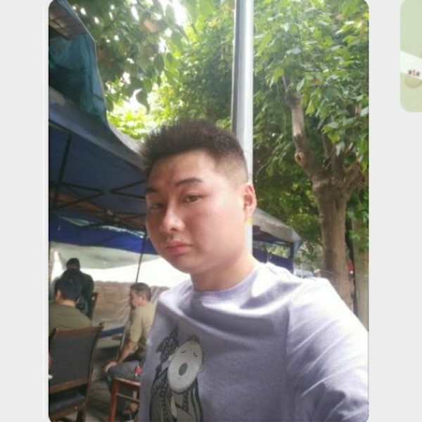 小林校长的照片