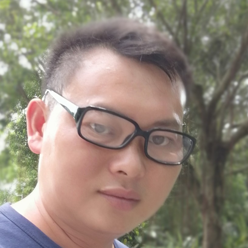 坚定凝眸如梦的照片