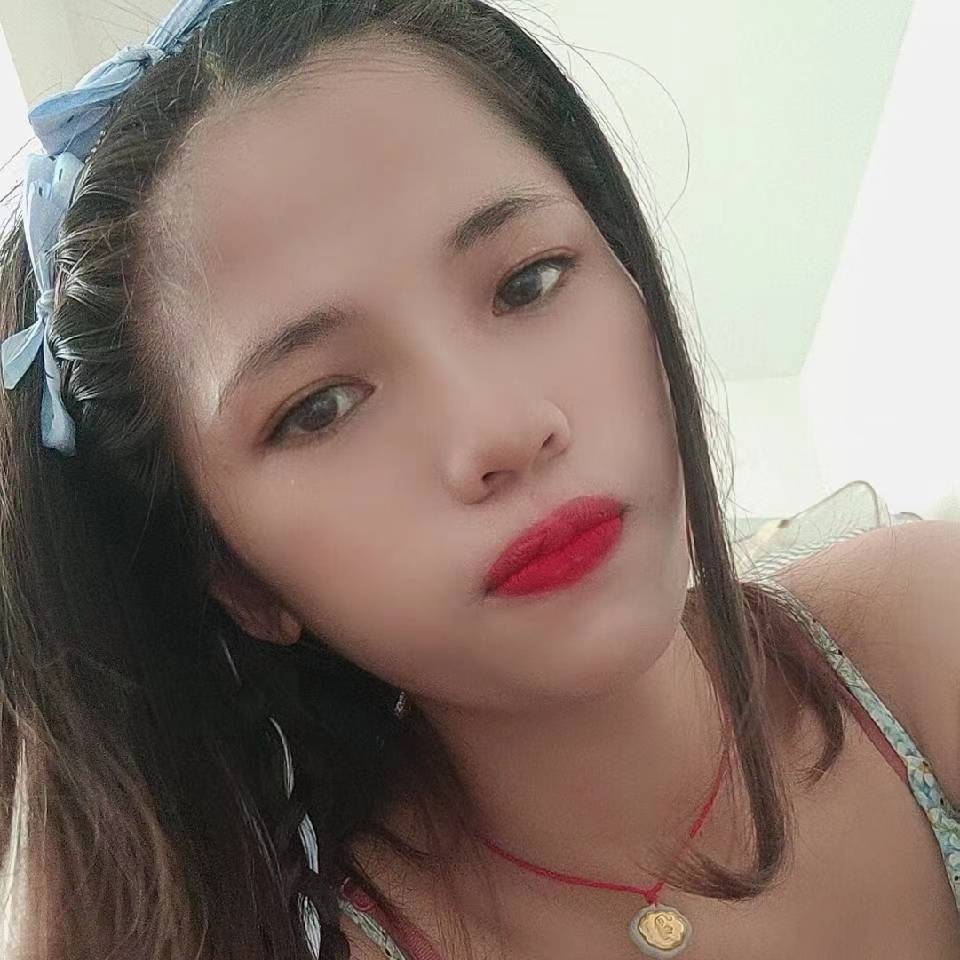 玫瑰蹙眉恬静的照片