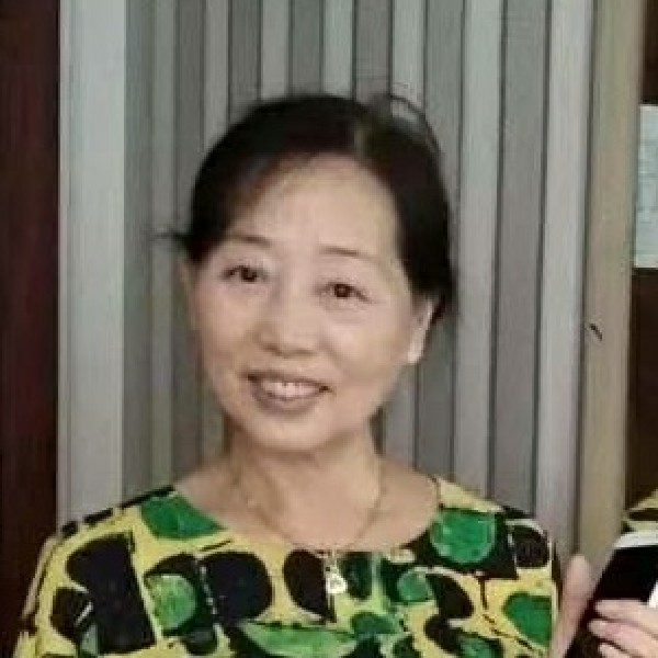 月儿萍萍的照片
