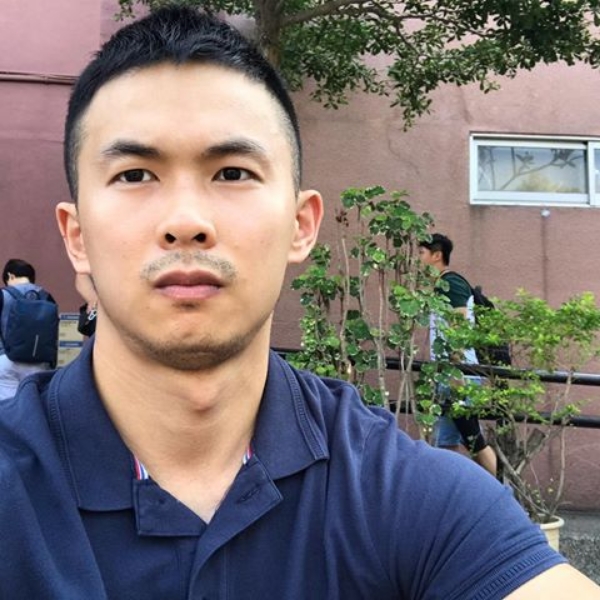 漫步人生路上的照片