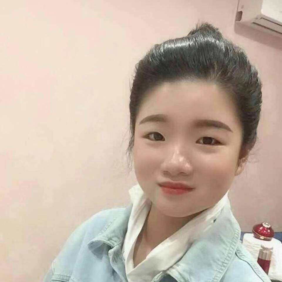 何依蒙的照片