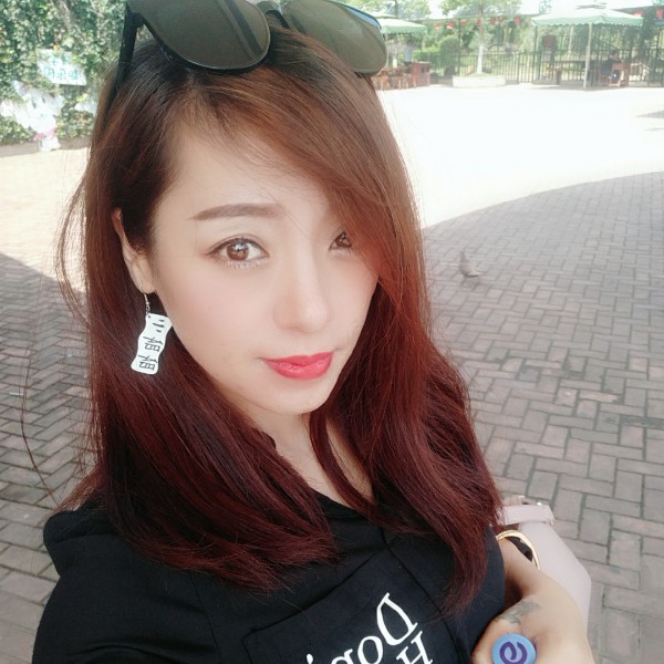 诺敏的照片
