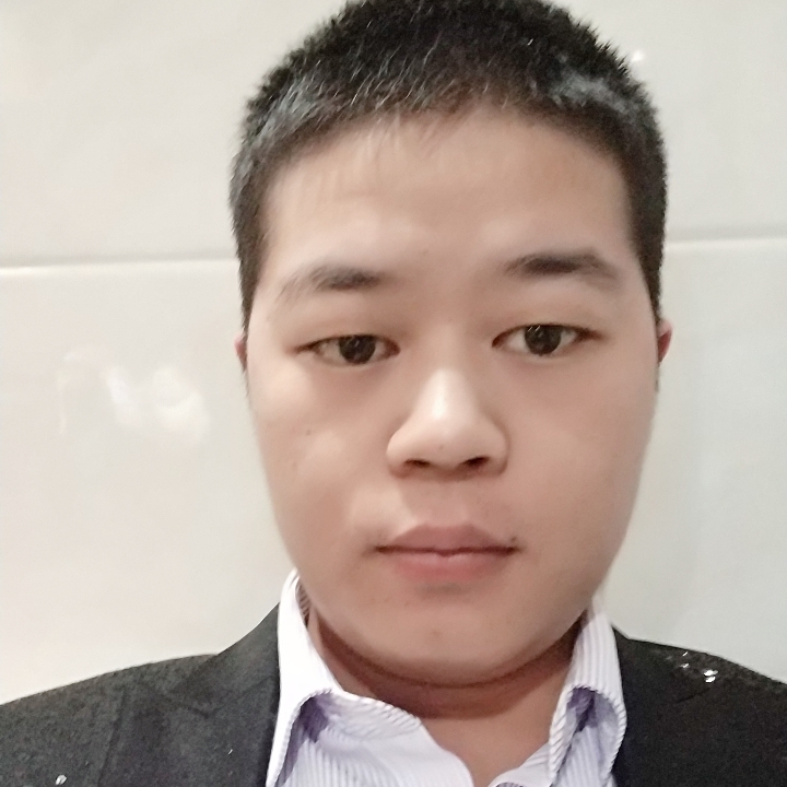 睁眼为殇的照片