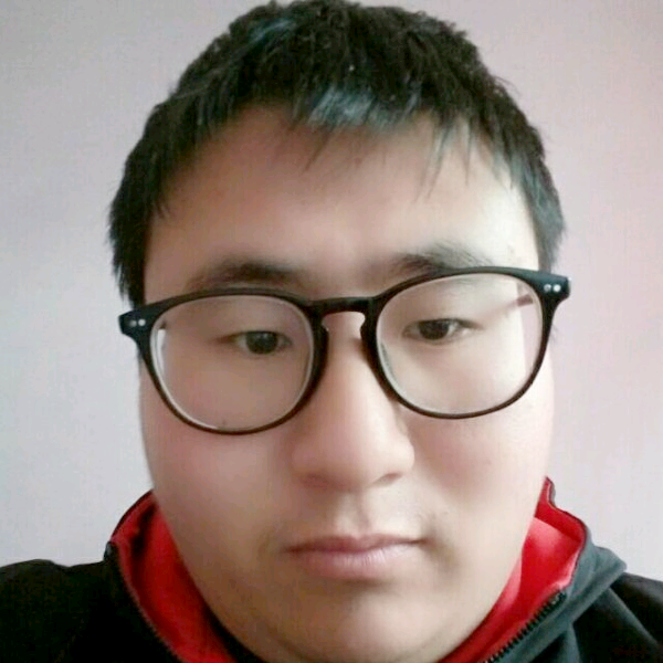 枉后余笙的照片