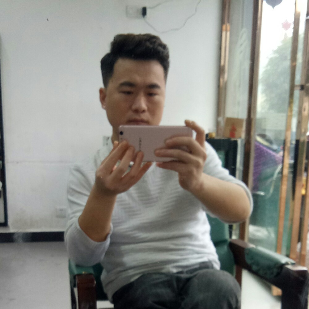 涟漪那还单身的照片