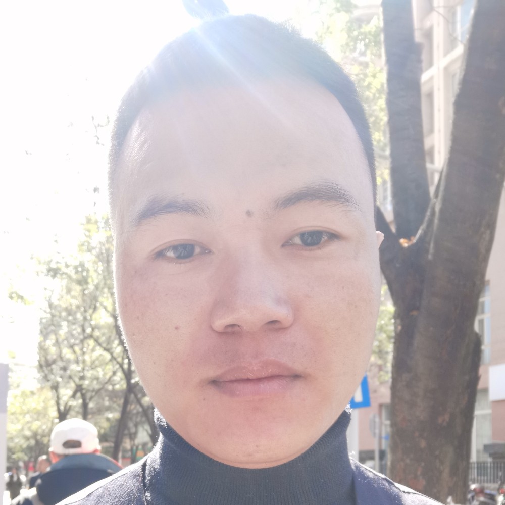 外向拾忆篮球的照片