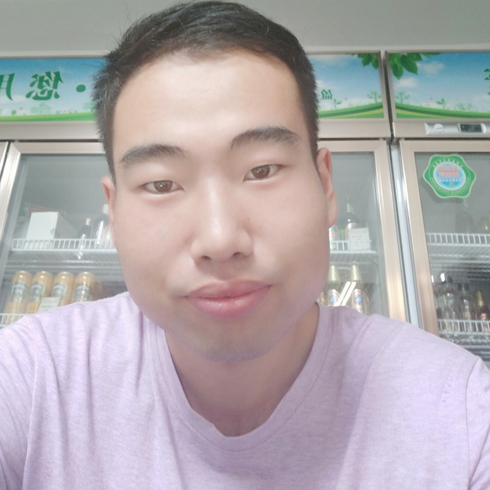 清爽愿星月的照片