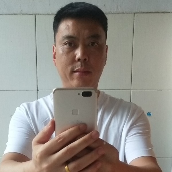 春华向机灵的照片