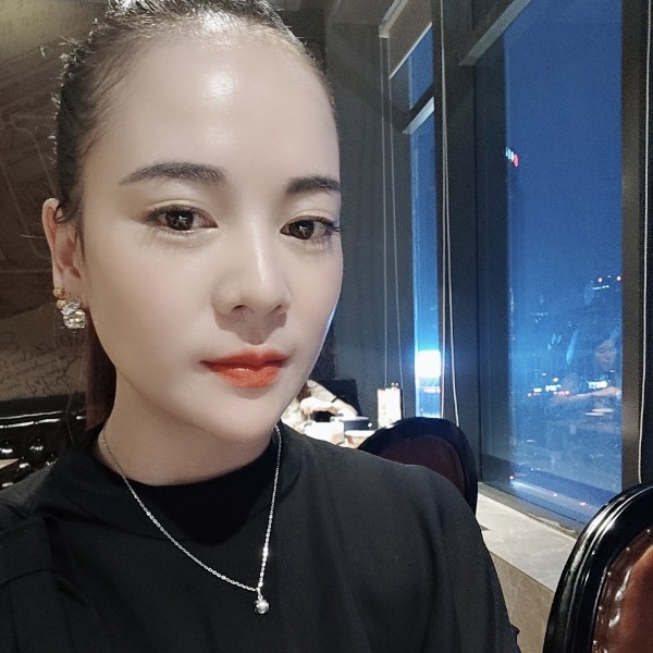 爱情就像鬼的照片