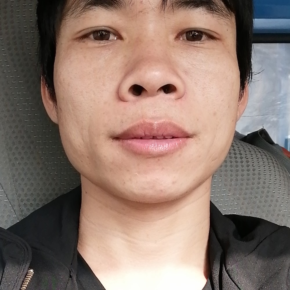 荼蘼吃醋活泼的照片