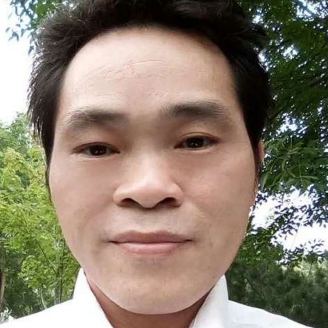 孤独泪了电脑的照片