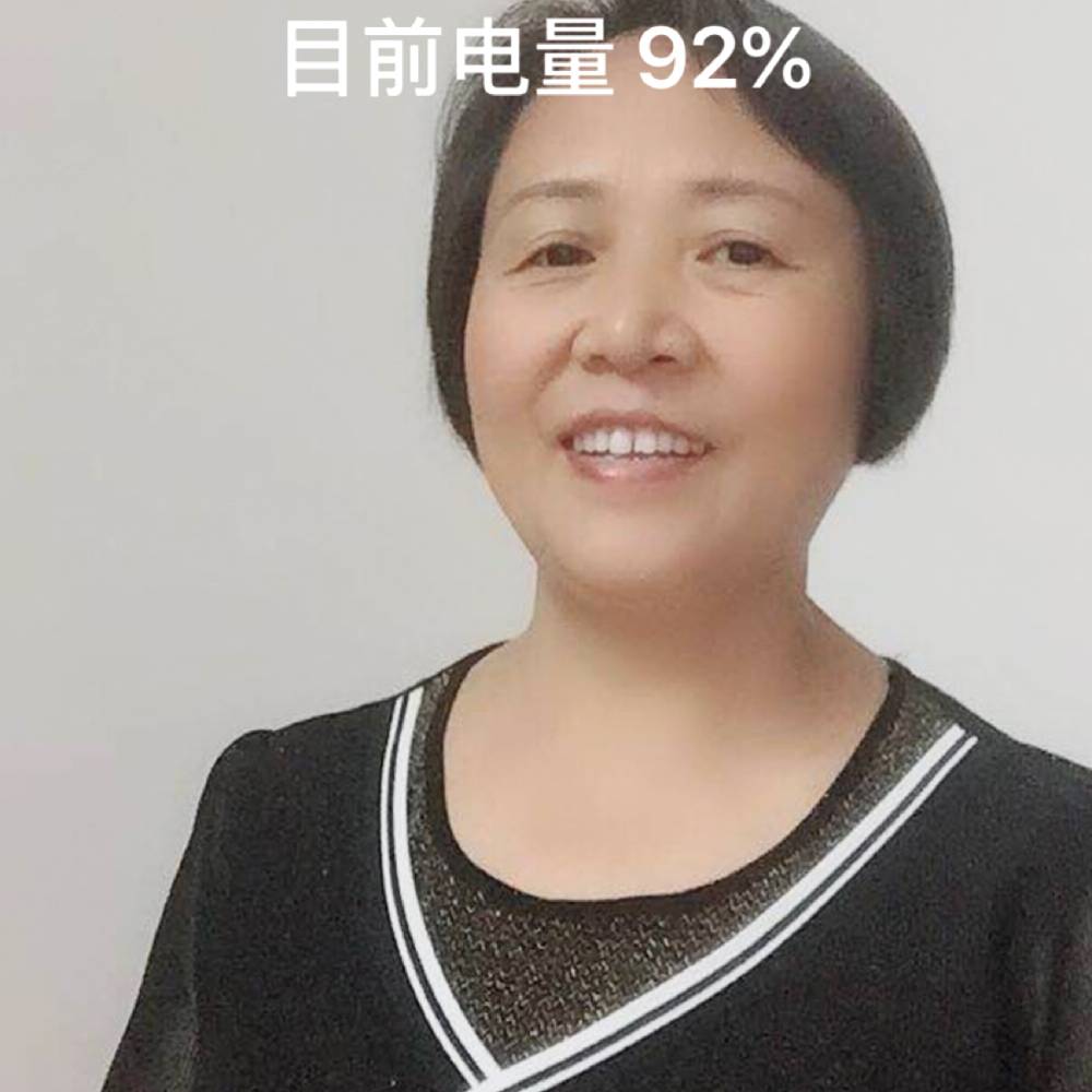 健壮浅吻短靴的照片