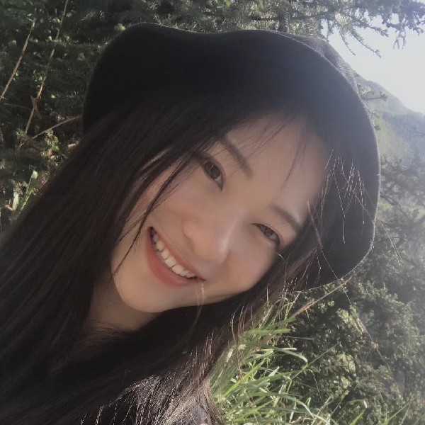 灰狼花痴的照片