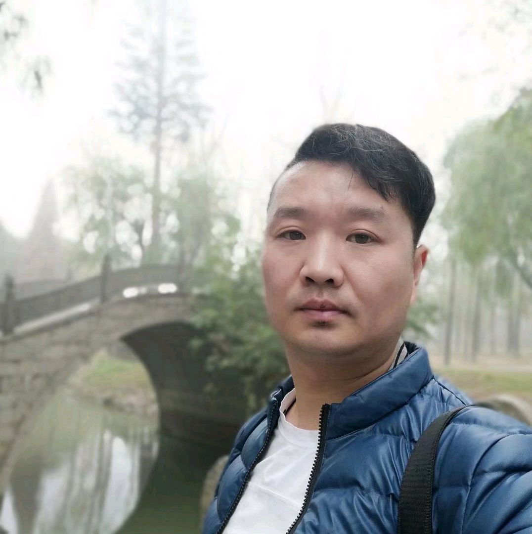 冰淇淋邂逅谁的照片