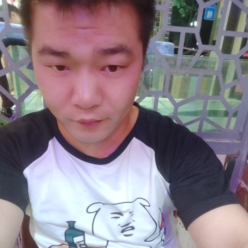摆摊租爱情的照片