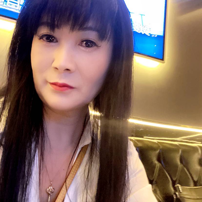 等待下一次幸福的照片