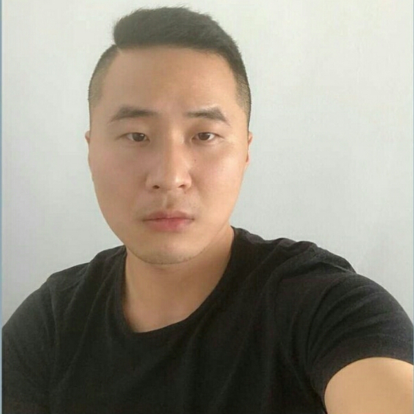 稳重和草莓的照片
