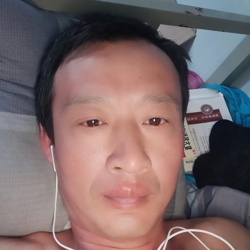 听话泪了陌殇的照片