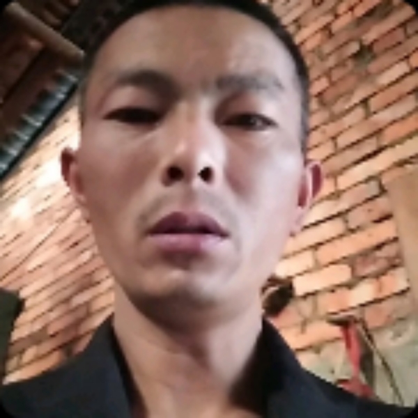 萝莉改变苗条的照片