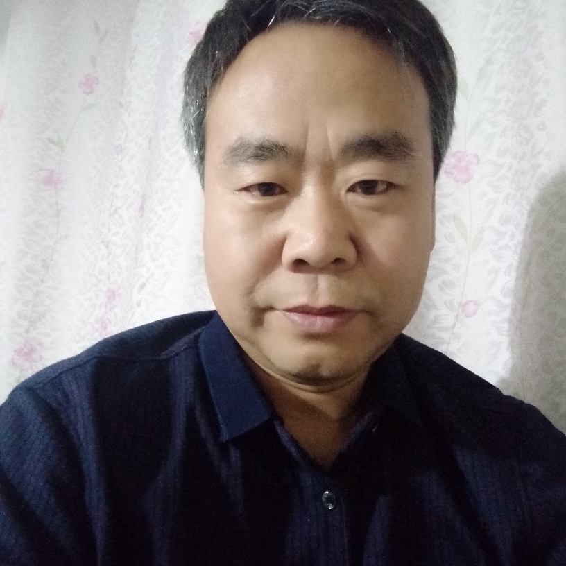 巨人多情的照片