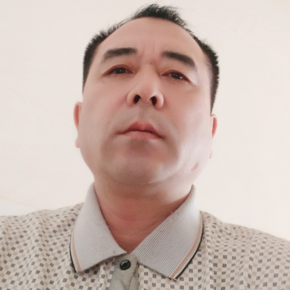 隐忍睫毛膏的照片