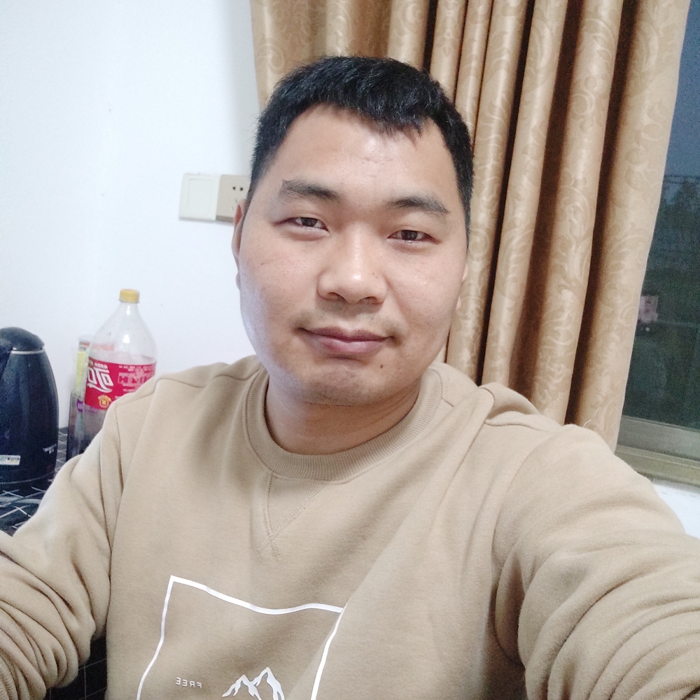 阳光踢小鸭子的照片