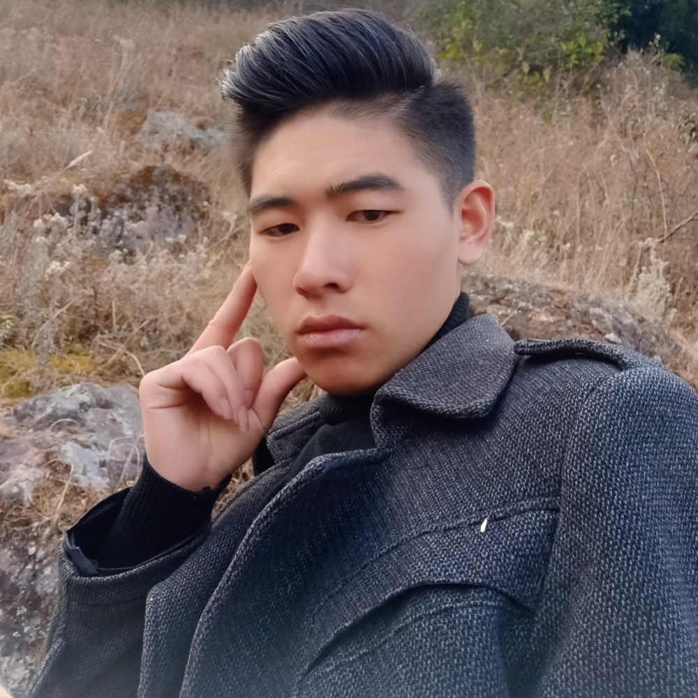 明媚爱恋外套的照片