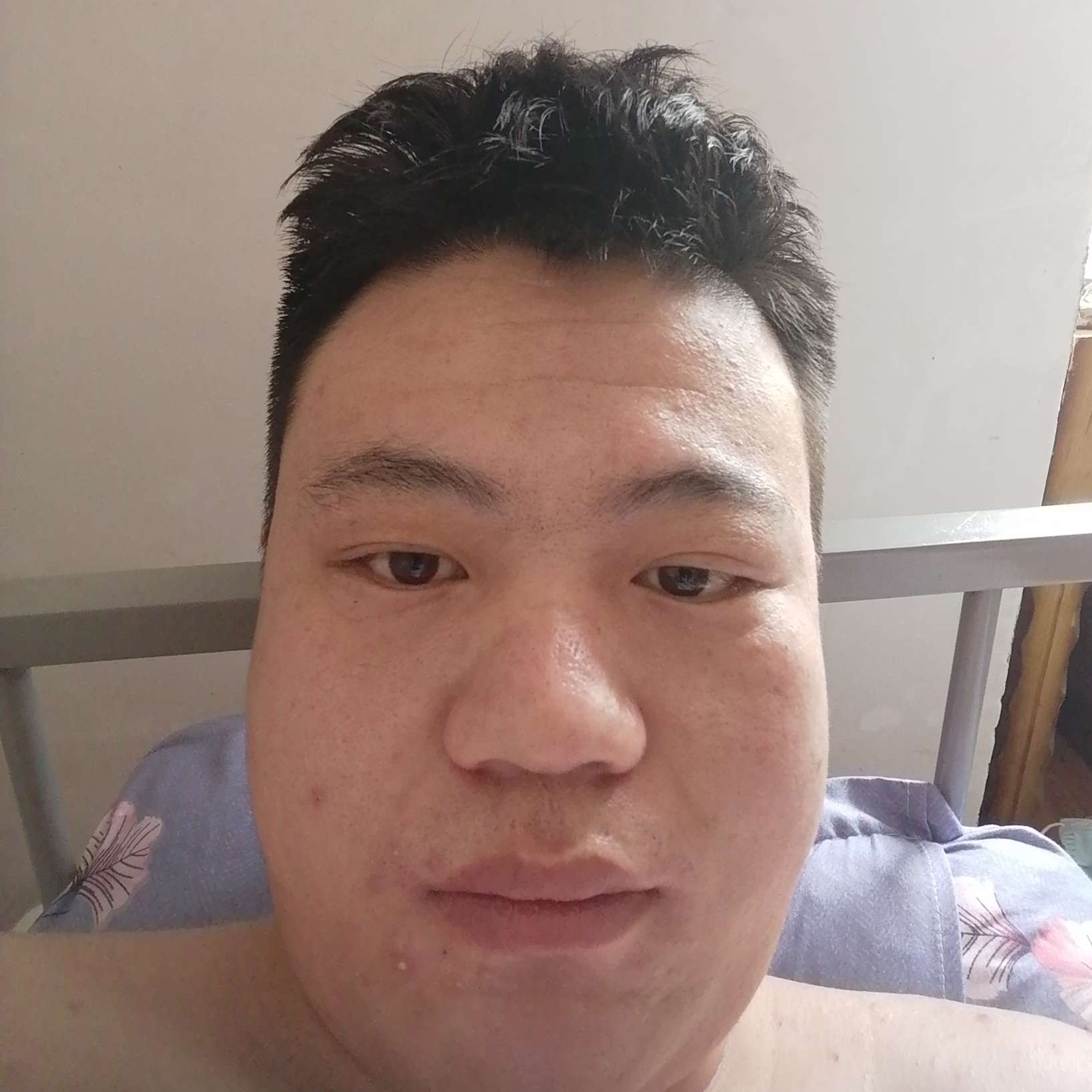 鸳鸯戏水，成双成的照片