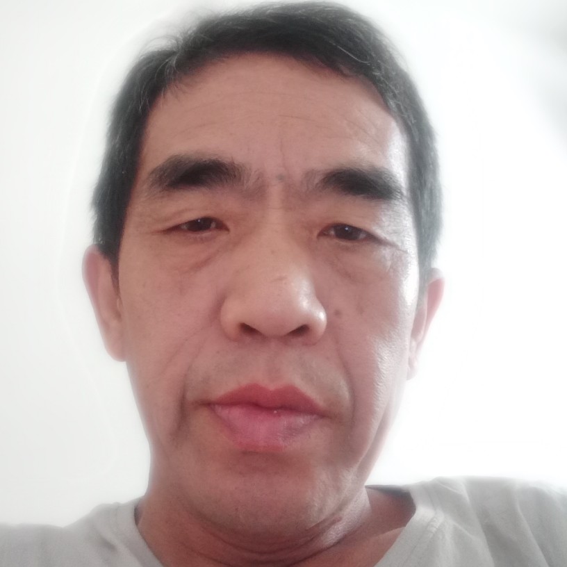 光来东方亮的照片