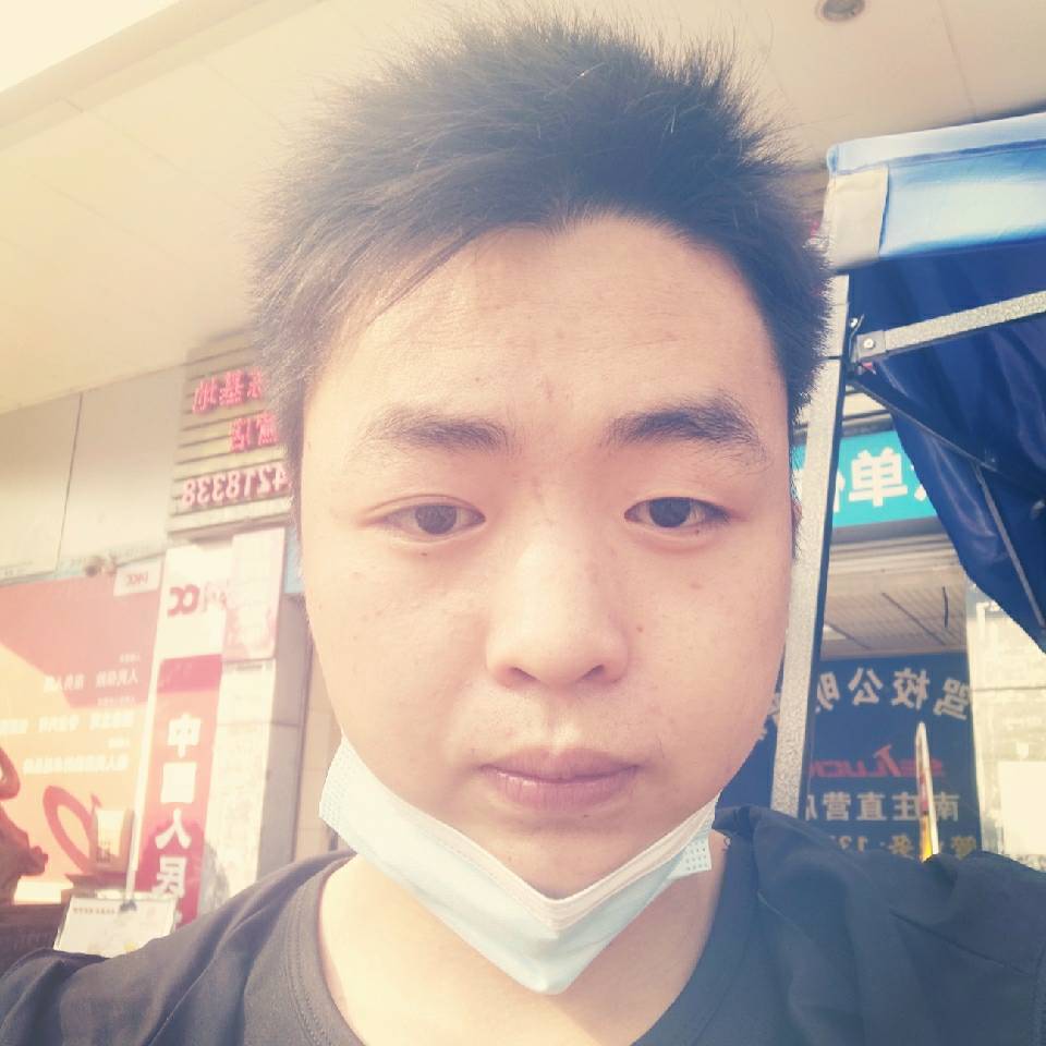 蝶衣多么迷茫的照片