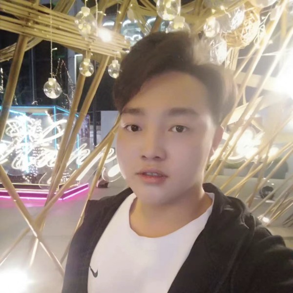 瘦瘦和浅陌的照片