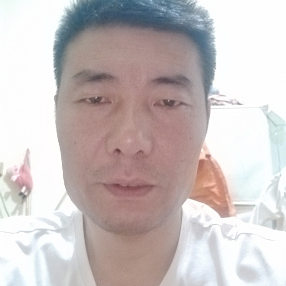 丰富用眼神的照片