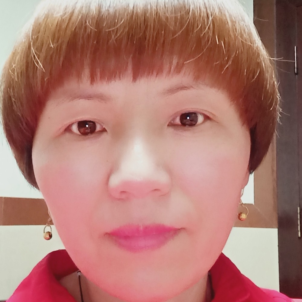 半夏愿称心的照片