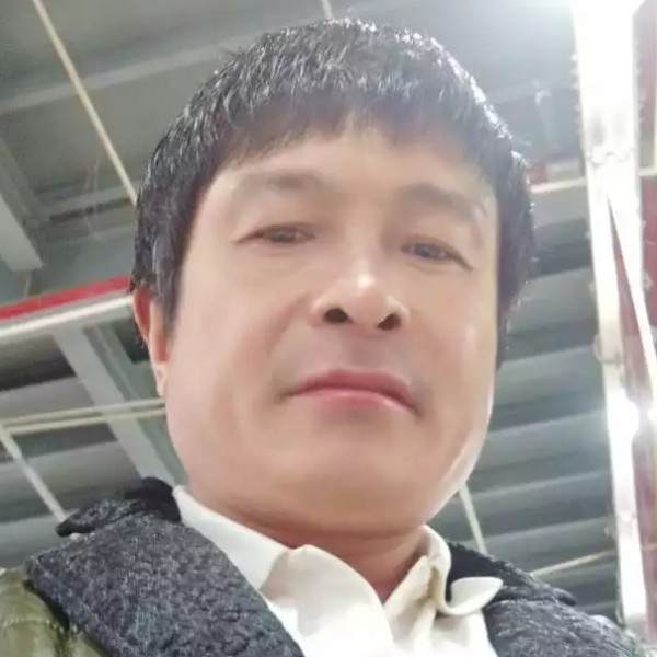 激动季节的照片