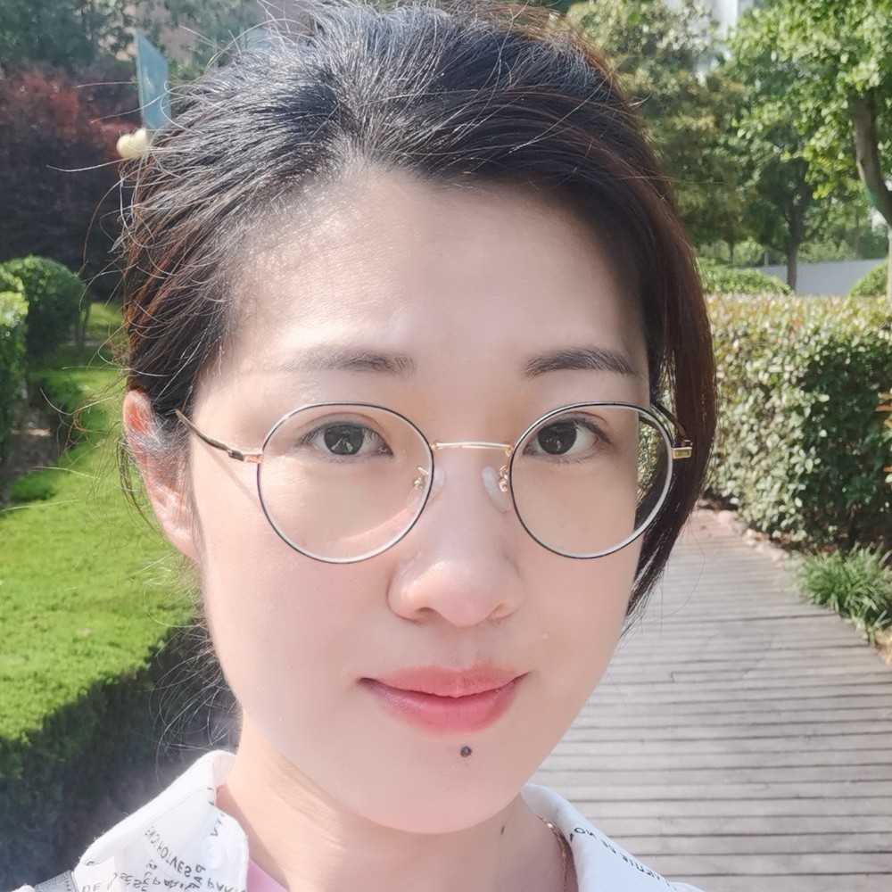丽莎嘟嘟的照片