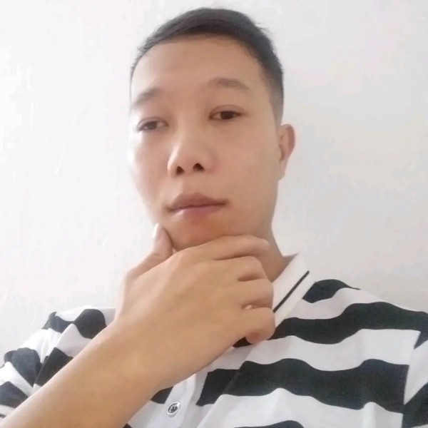 寻找另一半幸福。的照片