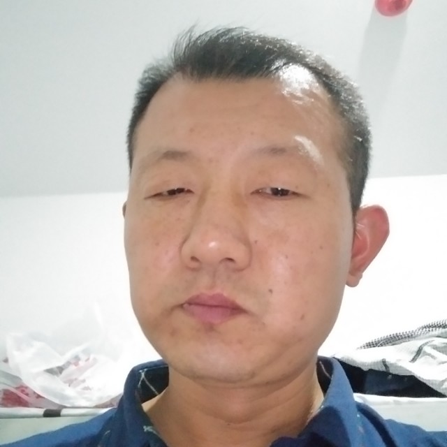 幸福一对的照片
