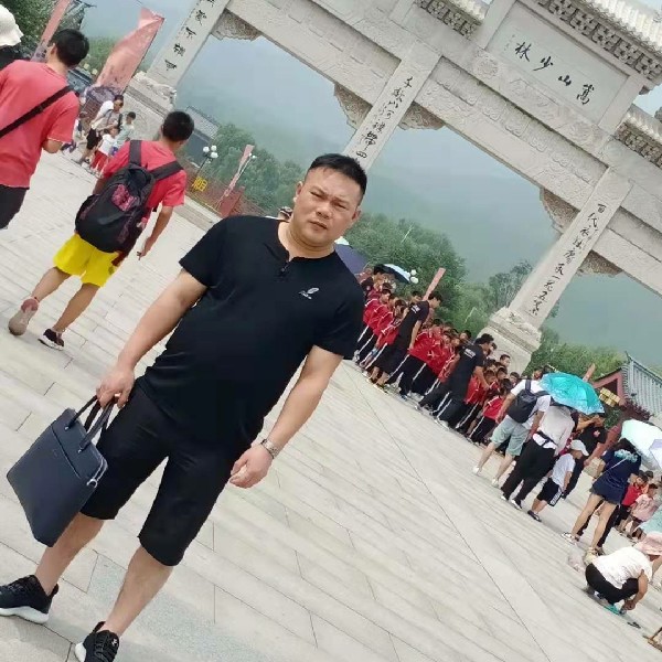 有爱人生才完整的照片
