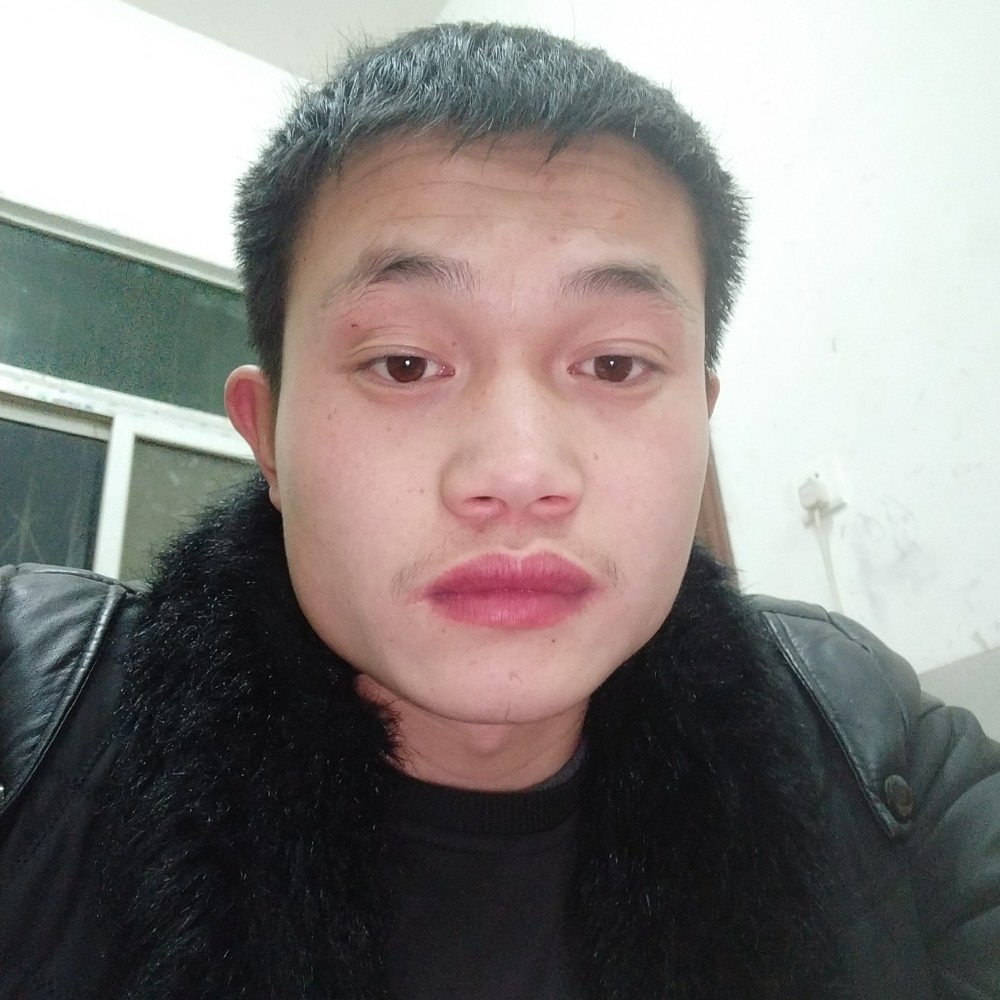唠叨电话的照片