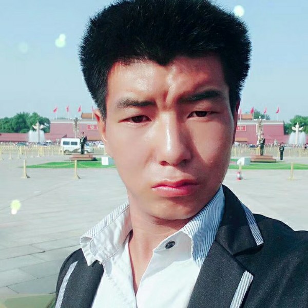 项链凶狠的照片