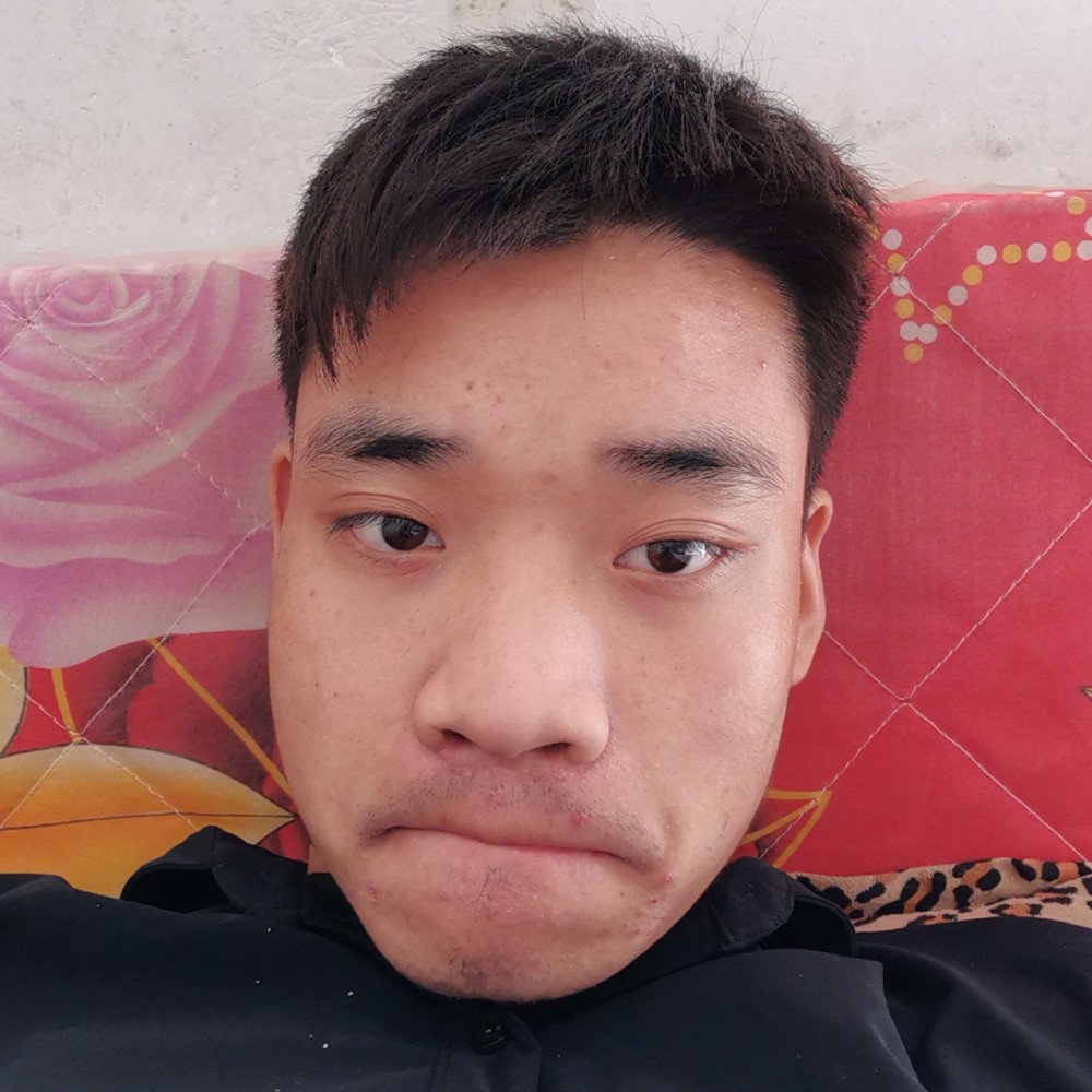 冷眸欠你的章锋的照片