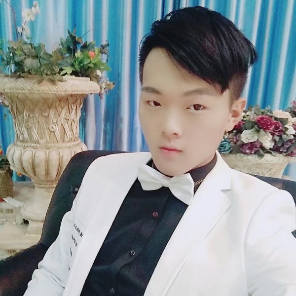 转劲里很的照片