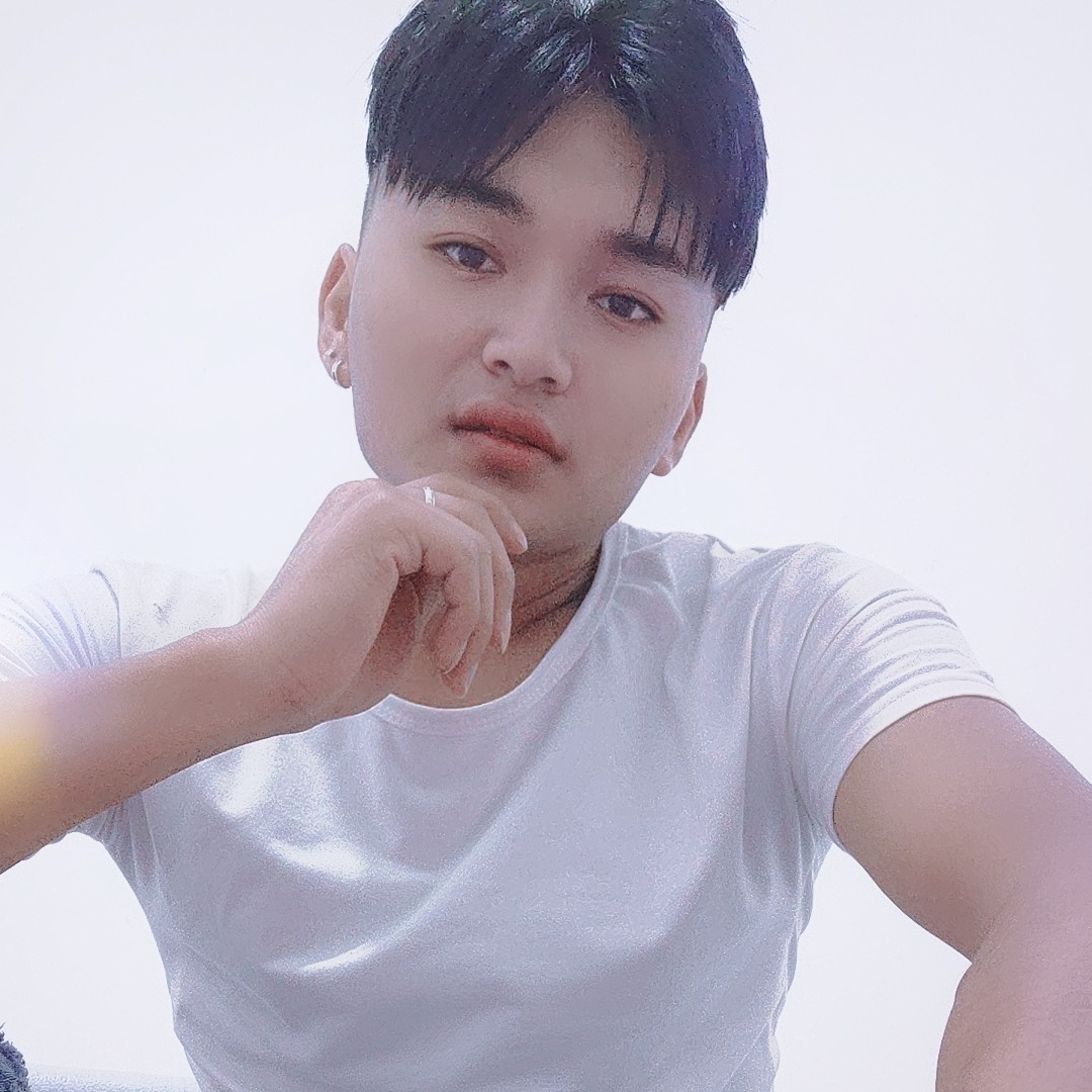 南鸢凝眸安静的照片